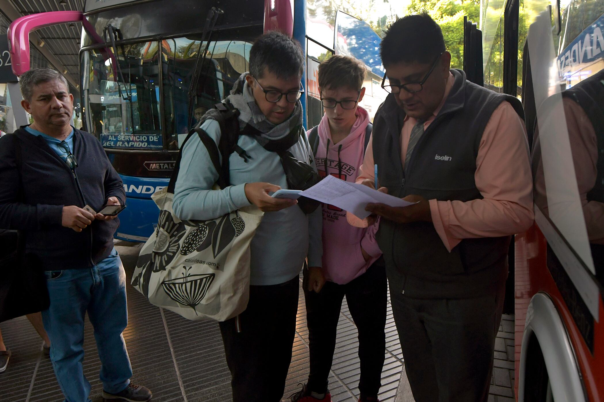 Autorizaron la desregulación del transporte de media y larga distancia.

Foto archivo: Orlando Pelichotti