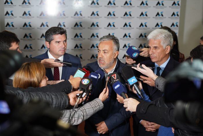 El gobernador Alfredo Cornejo y sus pares Marcelo Orrego (San Juan) y Claudio Poggi (San Luis). Foto: Prensa Mendoza