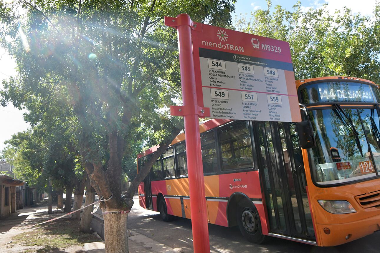 Caso Vanina Gabriela Cinquemani. Anoche fue apuñalada por su ex pareja. La herida le ocasionó la muerte, pero antes del deceso la víctima identificó al atacante, en Guaymallén
 Foto: Orlando Pelichotti