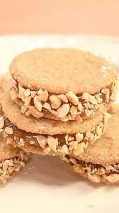 La receta más sencilla de los alfajores con maní.