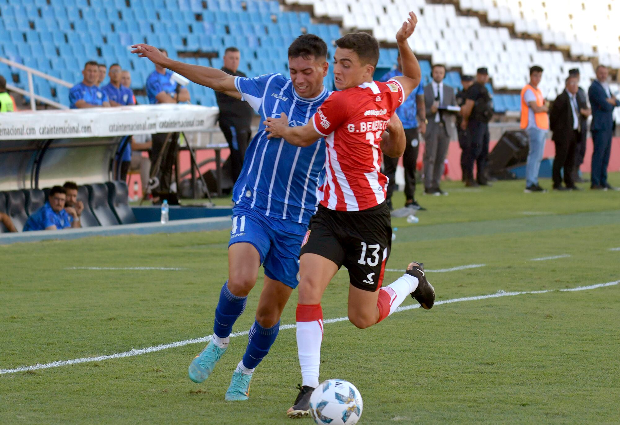 
Fútbol AFA
El Club Atlético Godoy Cruz Antonio Tomba, se enfrntó al Clb Atlético Estudiantes de La Plata, en el Estadio Malvinas Argentinas, por la octava fecha del grupo B de la Copa de la Liga Profesional 2024


Foto:  Orlando Pelichotti