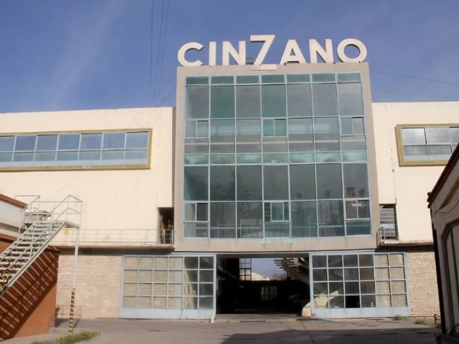 Ex bodega Cinzano en San Juan. Foto: Diario 13 San Juan