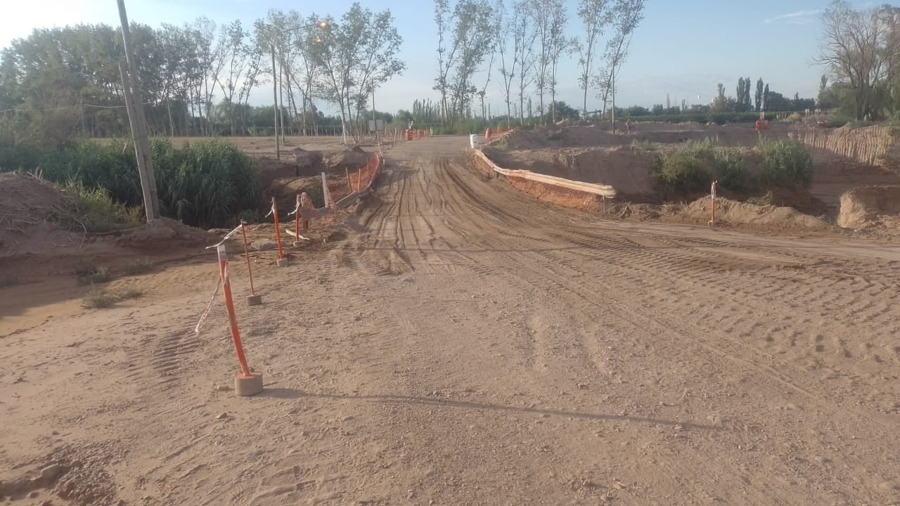 Habilitación del tránsito vehicular en el desvío de la Ruta Provincial 14 (Prensa Gobierno de Mendoza).