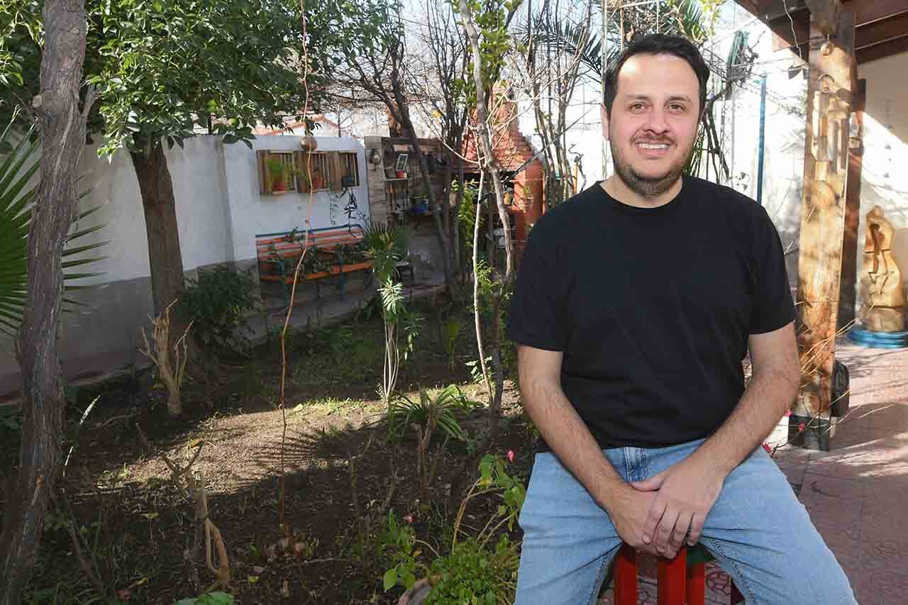 Lautaro Jiménez (37 años) precandidato a Gobernador de Mendoza por el Partido de los Trabajadores Socialistas
Foto:José Gutierrez / Los Andes