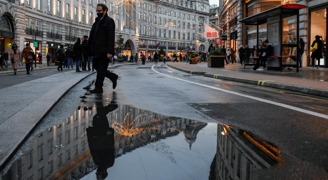 Endurecen las restricciones en Europa por el repunte de casos. (AP)