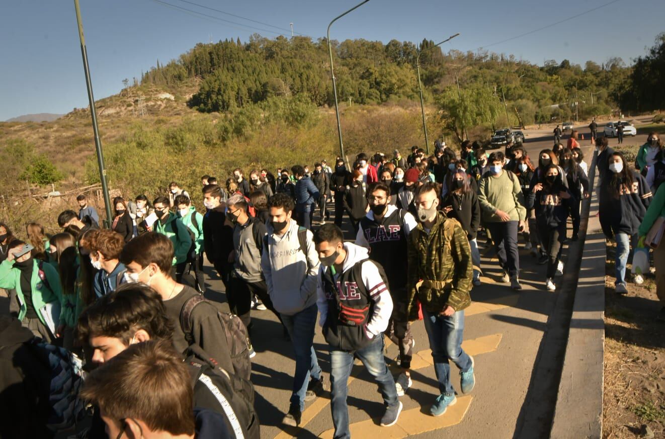 Los alumnos piden mejores condiciones edilicias, deben terminar un grupo de aulas en las instlaciones ubicadas en el Parque General San Martín