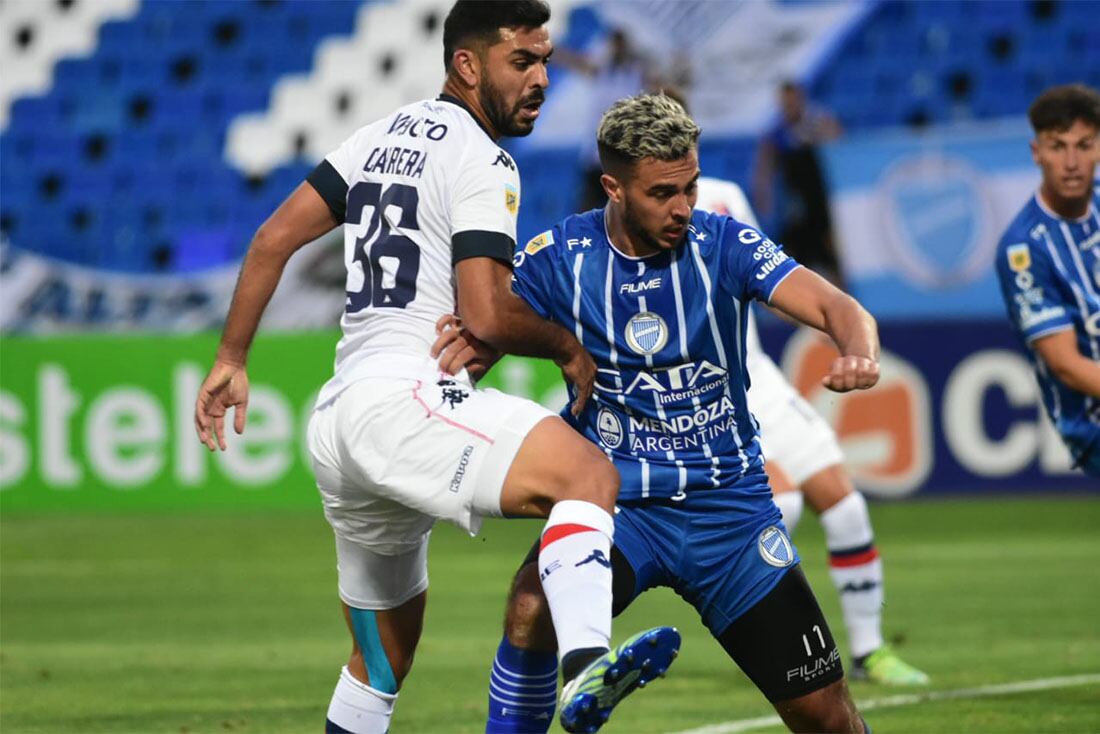 Godoy Cruz vs Tigre, por la Copa de la Liga Profesional de Fútbol. Foto: Mariana Villa / Los Andes