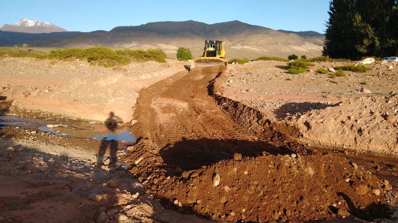 La Dirección Provincial de Vialidad recuperó el camino para llegar a la mina Hierro Indio. Foto: DPV Mendoza