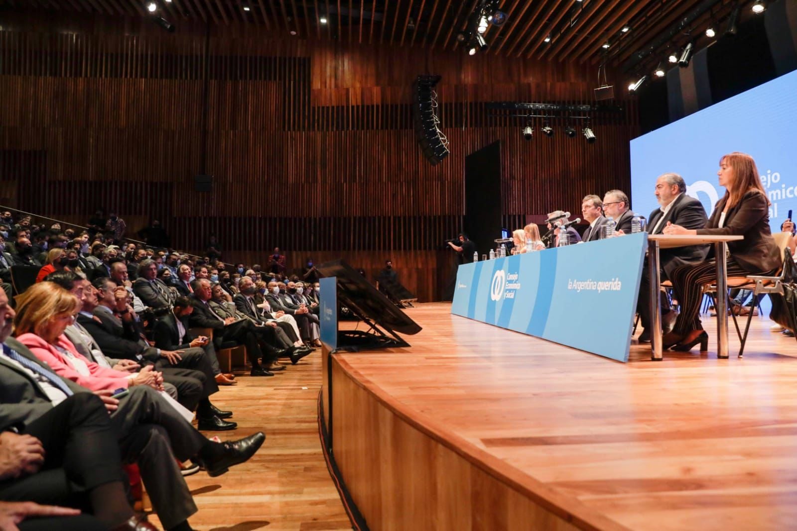 Sergio Massa durante el encuentro en el Centro Cultural Kirchner, en el que el presidente Alberto Fernández y el ministro Matías Kulfas presentaron el Plan Argentina Productiva 2030.