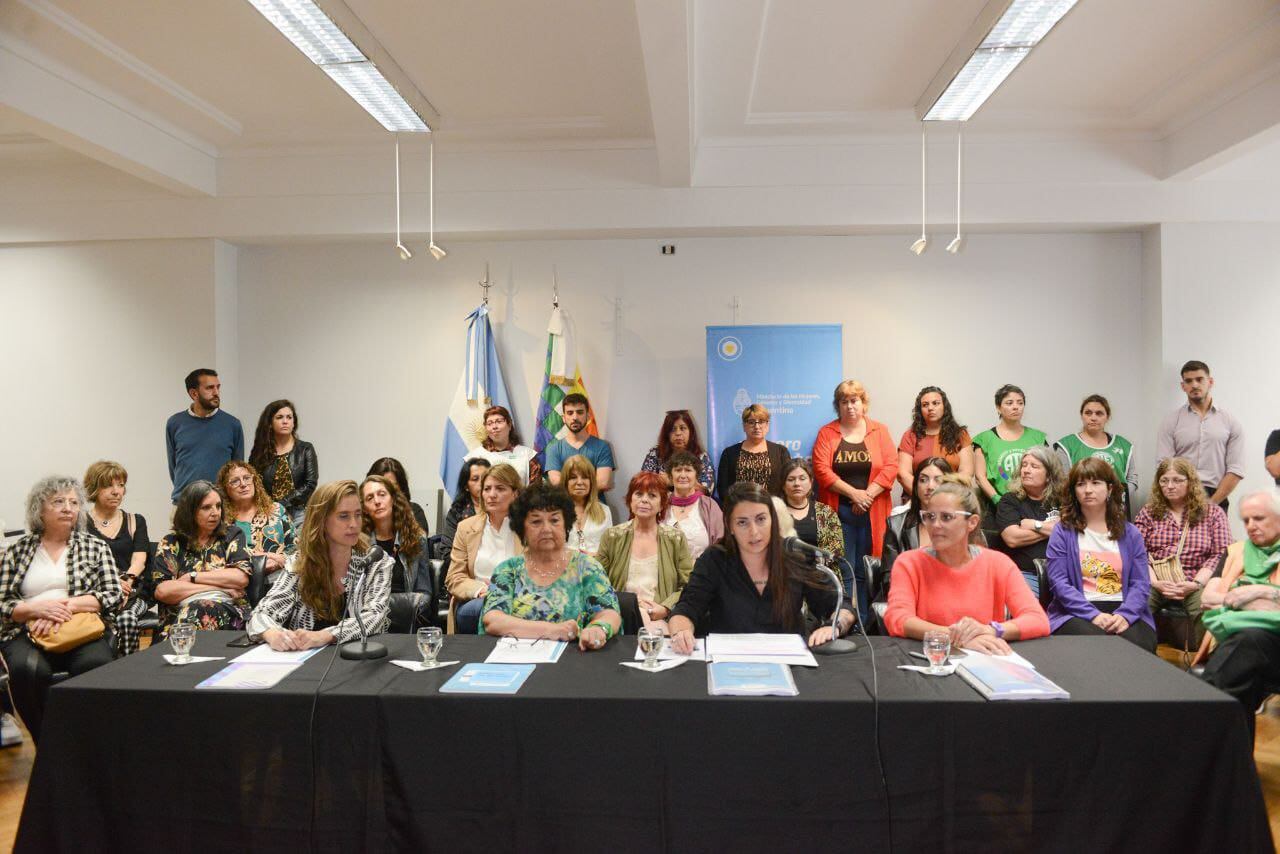 MINISTERIO DE LA MUJER. Ayelén Mazzina dio una conferencia de prensa el úlimo día de funcionamiento de la cartera.