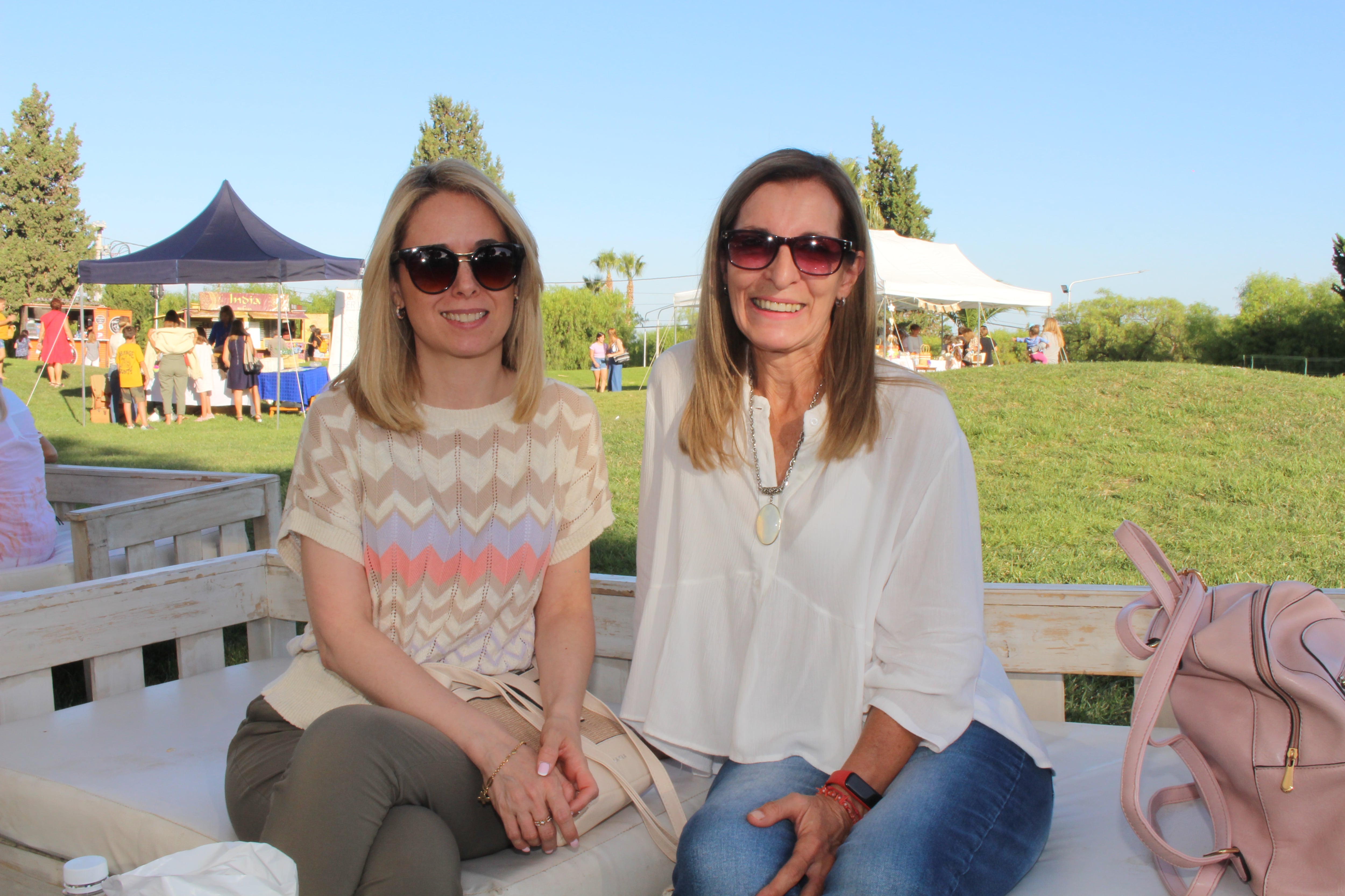 Laura Rodríguez y Patricia De Bastías.