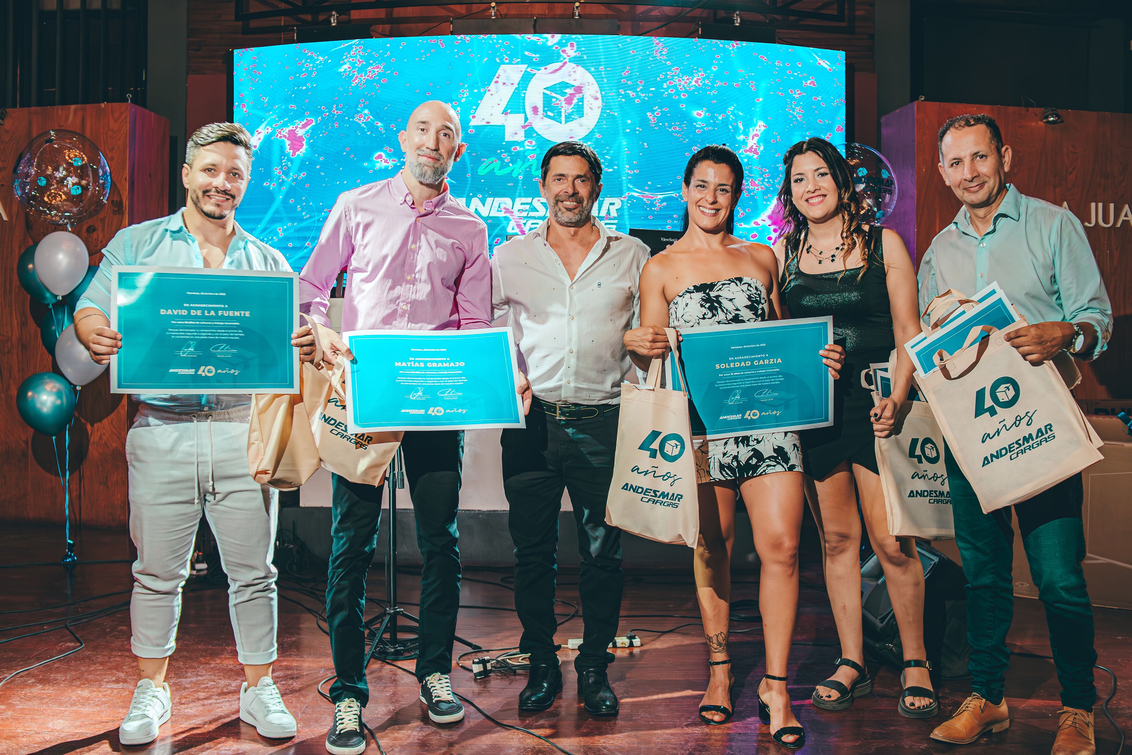 David De La Fuente, Matías Gramajo, Hernán Lahún, Soledad Garzia, Marina Camargo y Javier Castillo. Foto: Javier Aguas.