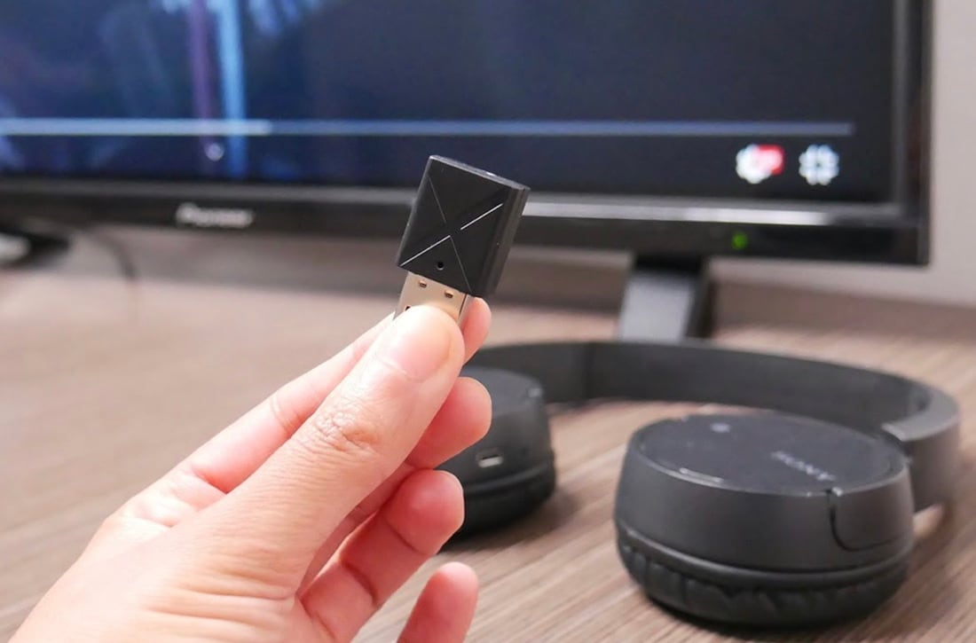 Los adaptadores bluetooth permiten que la TV se conecte de forma inalámbrica con otros dispositivos.