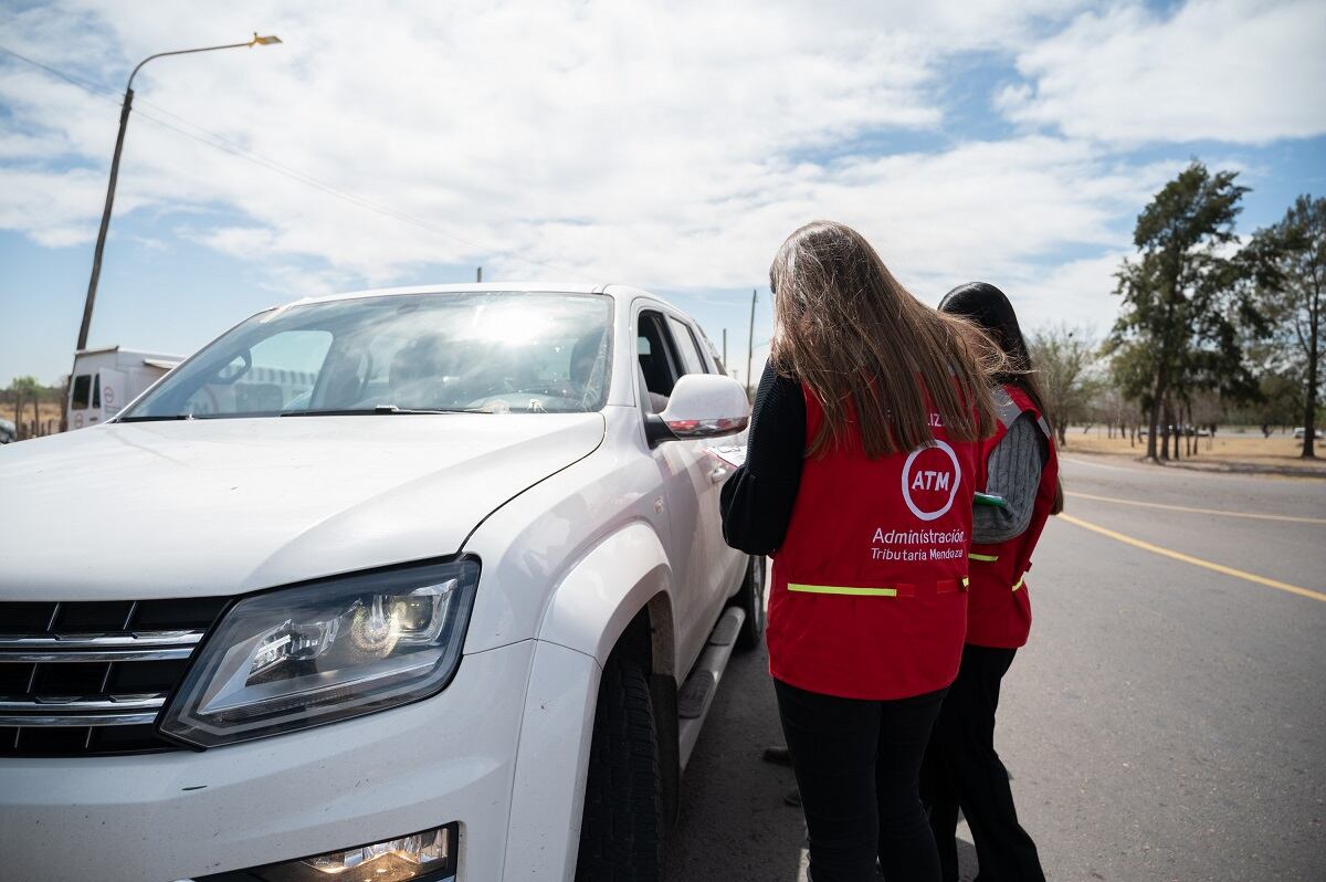 Impuesto Automotor: el gravamen corresponde al 3% del valor asignado por el Registro Automotor, con un tope del 60%, con respecto al pago del año anterior. 