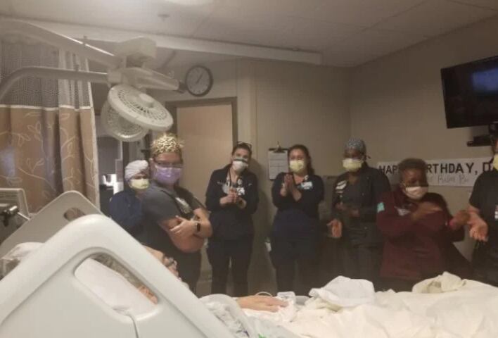 David, en la cama de un hospital de Kansas. Los médicos lo daban por muerto. Foto: Gentileza