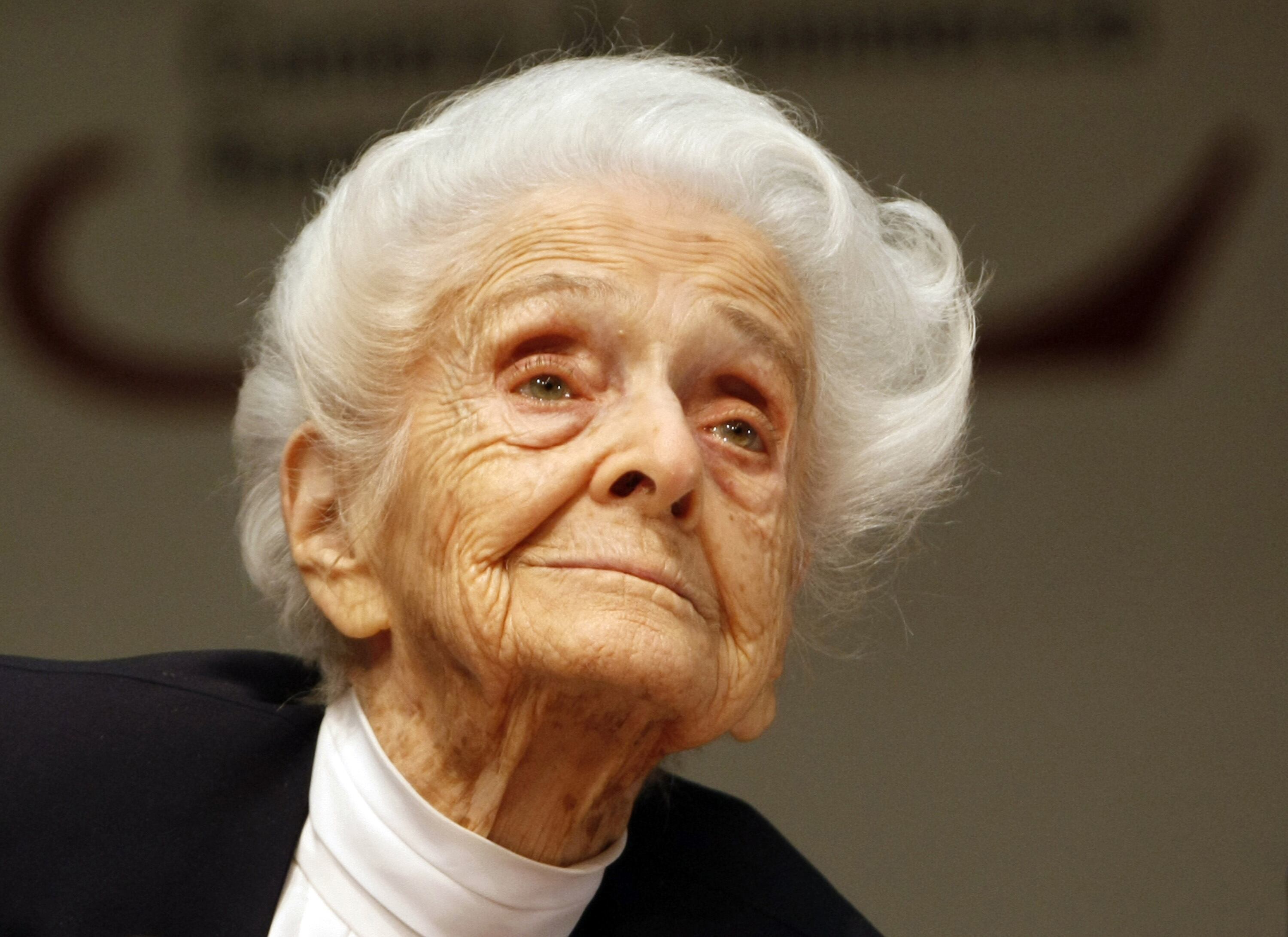 Rita Levi Montalcini, ganadora del premio Nobel de Medicina en 1986