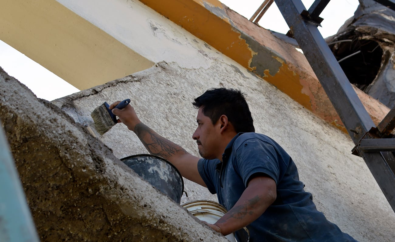 Monumento al Cóndor. Continúan los trabajos de restauración en el monumento ubicado en el Acceso Sur y Acceso Este de Guaymallén

Foto: Orlando Pelichotti
