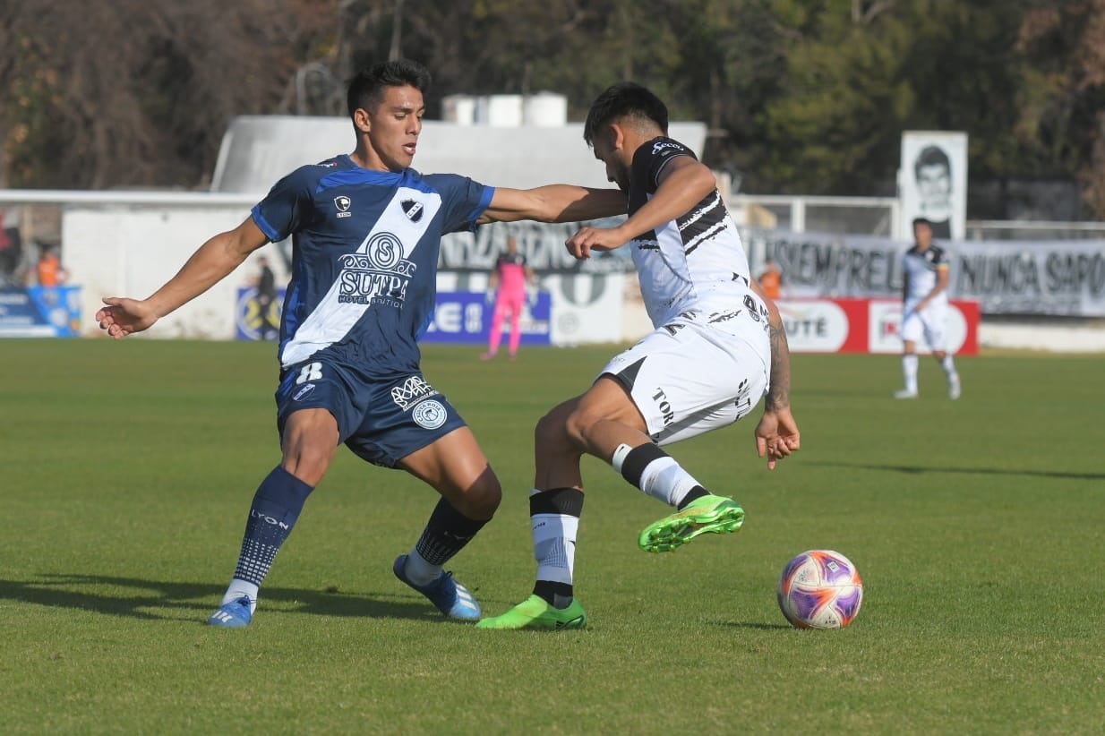 Por la fecha 22 de la zona A de la Primera Nacional, Gimnasia y Esgrima recibe a Alvarado. / Ignacio Blanco (Los Andes).