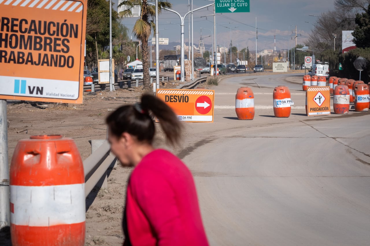 Vialidad Nacional
Continuan las obras soble la calzada oeste del Acceso Norte

Foto: Ignacio Blanco / Los Andes