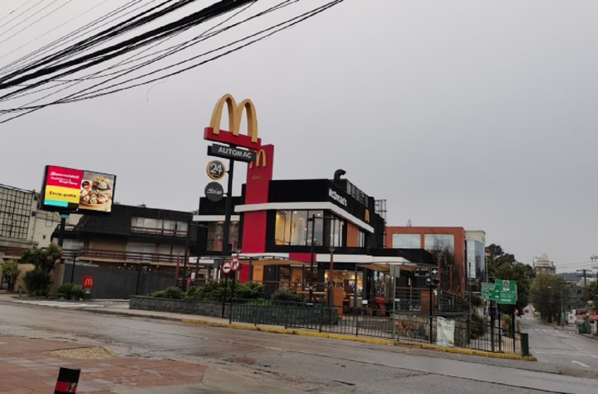 El McDonald's de Reñaca, Chile (Street View)