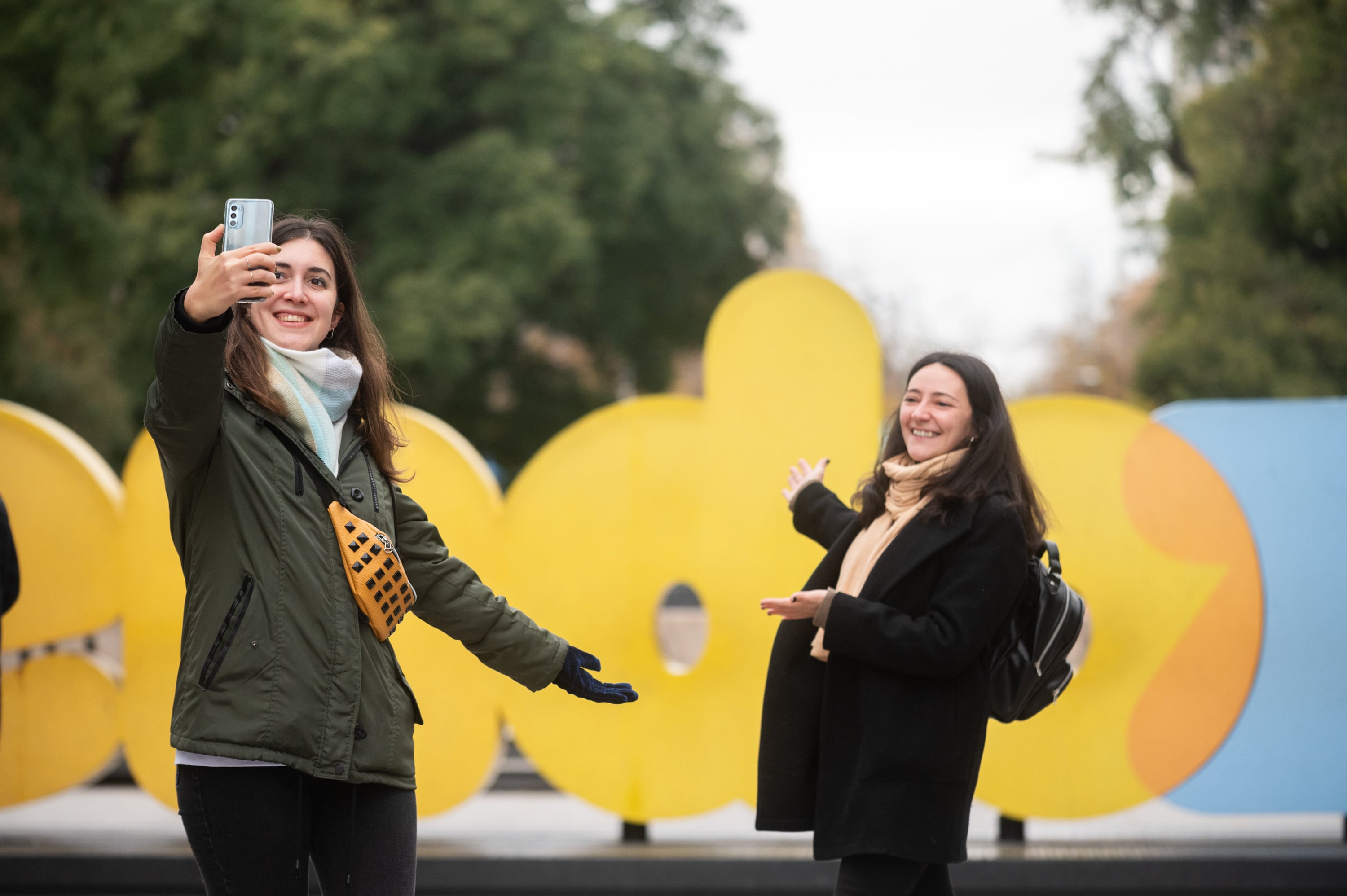 El próximo fin de semana será largo y, además de quienes en Mendoza ya planifican actividades para aprovecharlo, desde el sector turístico hay grandes expectativas en cuanto al turismo receptivo.
