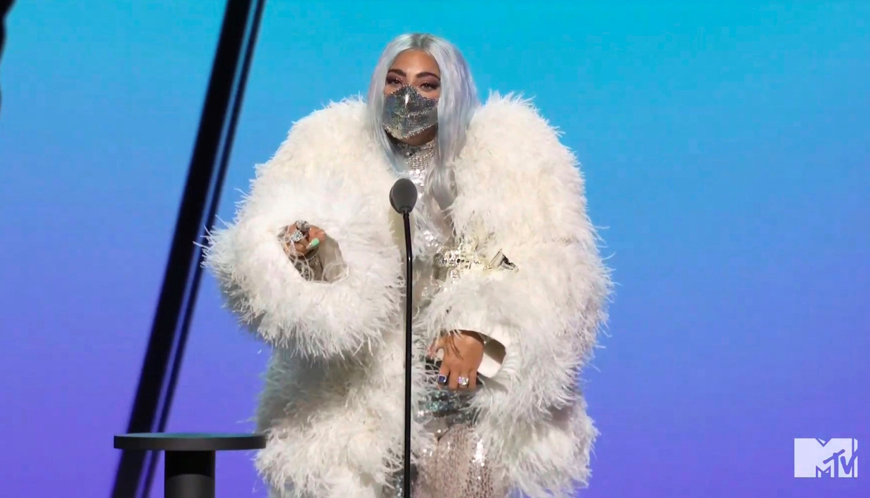 Artista del año. Lady Gaga fue la estrella de una entrega de premios virtual.