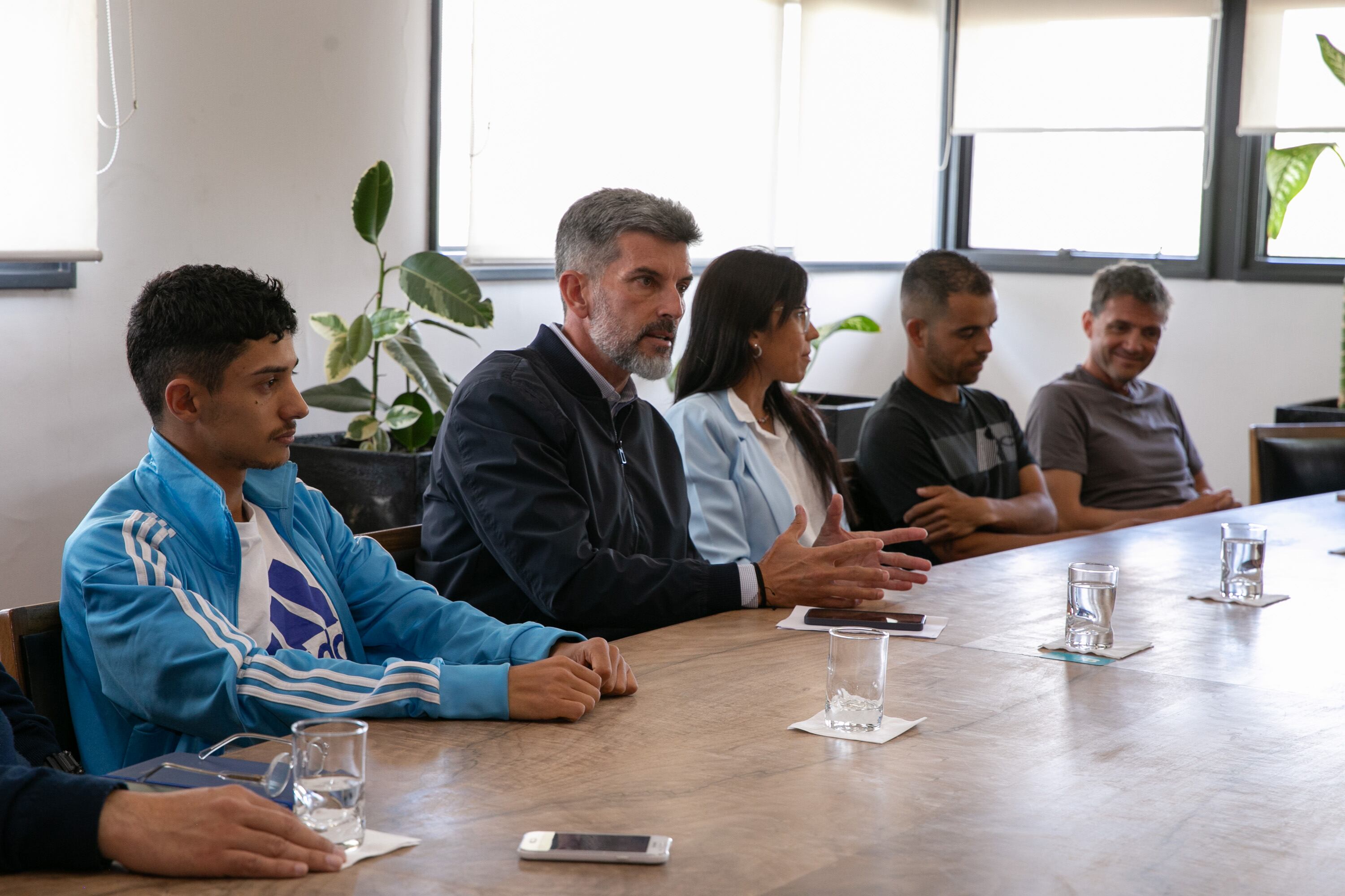 «Mendoza, Ciudad del Running»: Ulpiano Suarez presentó un calendario anual de maratones