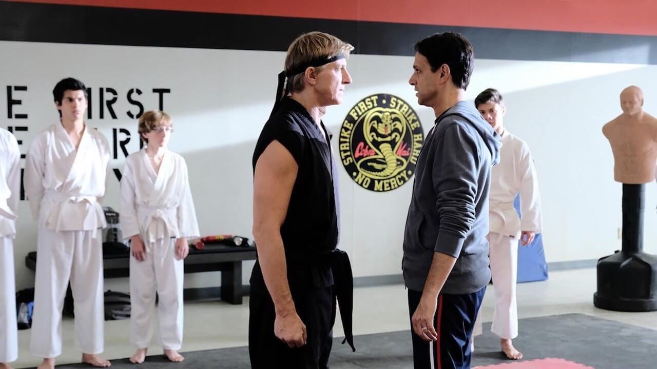 Luego del éxito que generó la serie con su llegada a Netflix, Cobra Kai continúa con su tercera temporada que llega en enero a la plataforma.