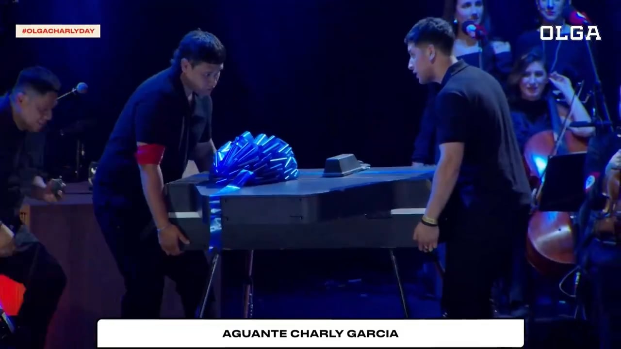 Migue Granados le regaló a Pablo Granados el mismo piano con el que tocaba Charly García.