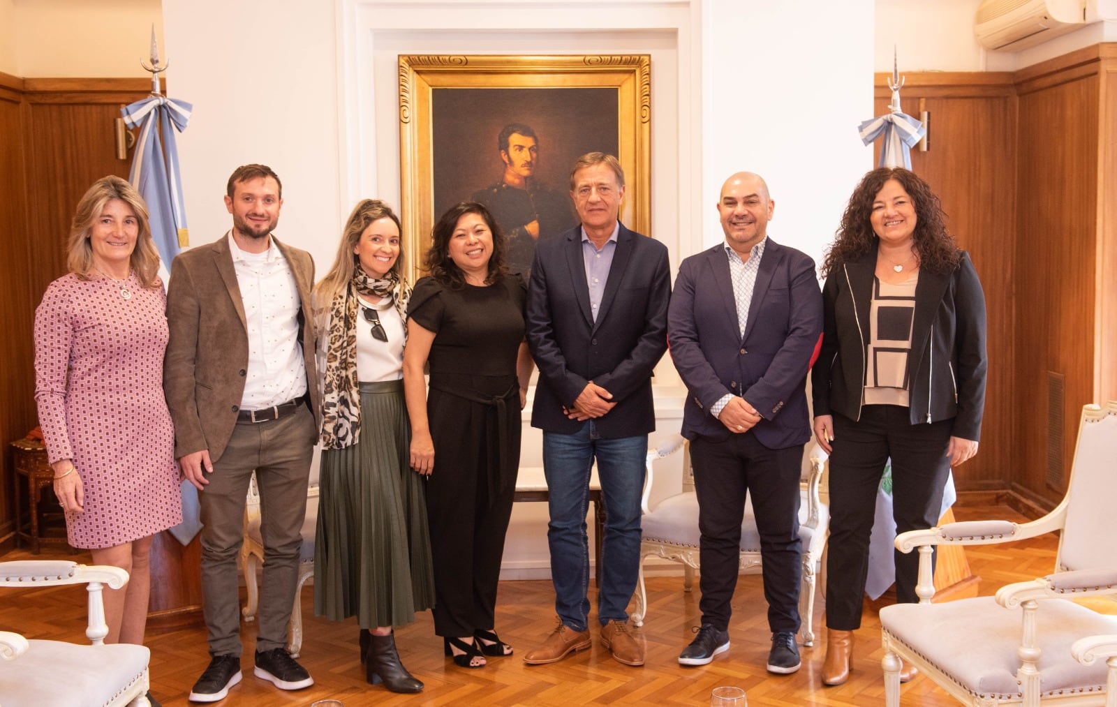 Desde la cuenta de Rodolfo Suárez compartieron imágenes de la reunión. Foto: Twitter.