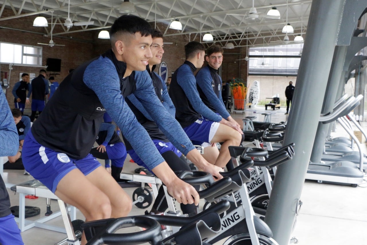 Altamira en plena sesión de gimnasio del plantel de Godoy Cruz Antonio Tomba. Gentileza / Prensa Godoy Cruz