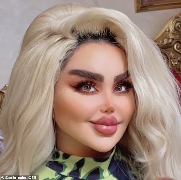 Dalia Naeem es conocida en las redes como la "Barbie iraquí".