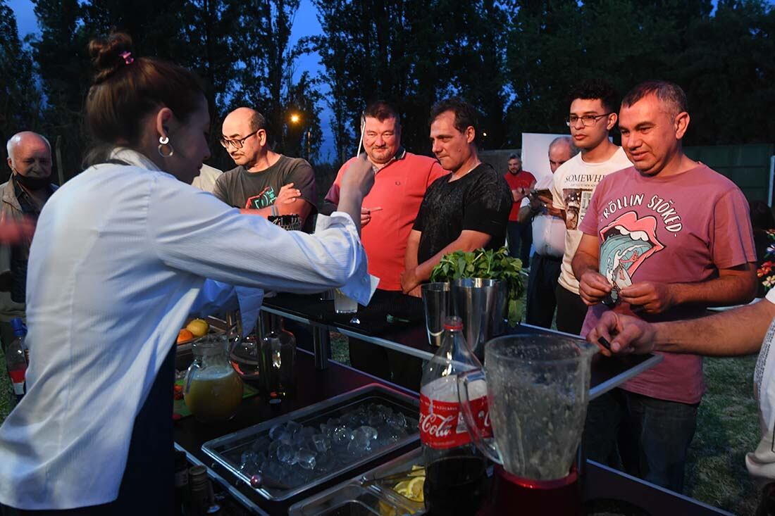 Agasajo día del canillita
En el parque de la planta impresora,Diario Los Andes agasajó a los canillitas en su día.