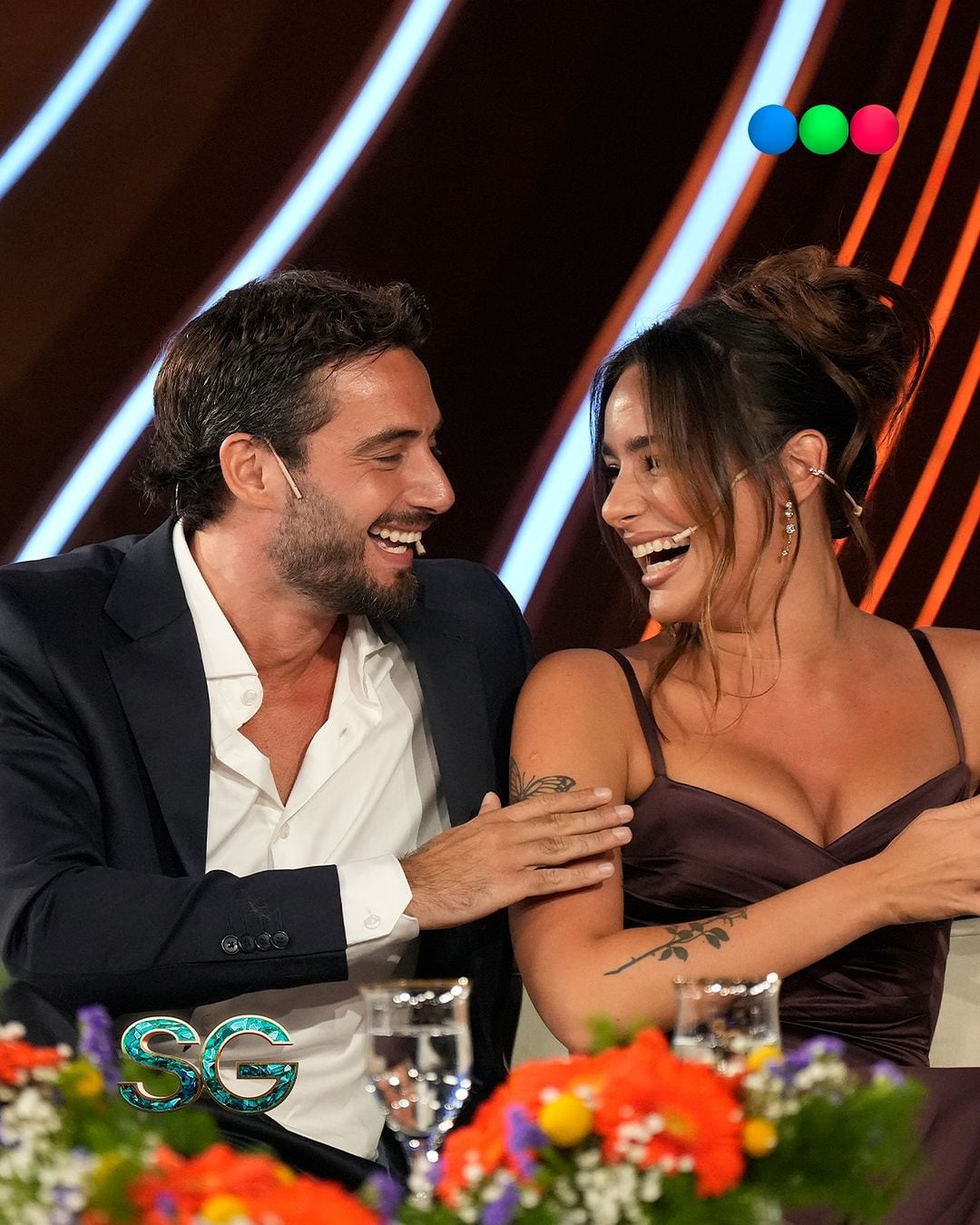 Nico Occhiato y Flor Jazmín Peña con Susana Giménez (Foto: Instagram de Telefe)