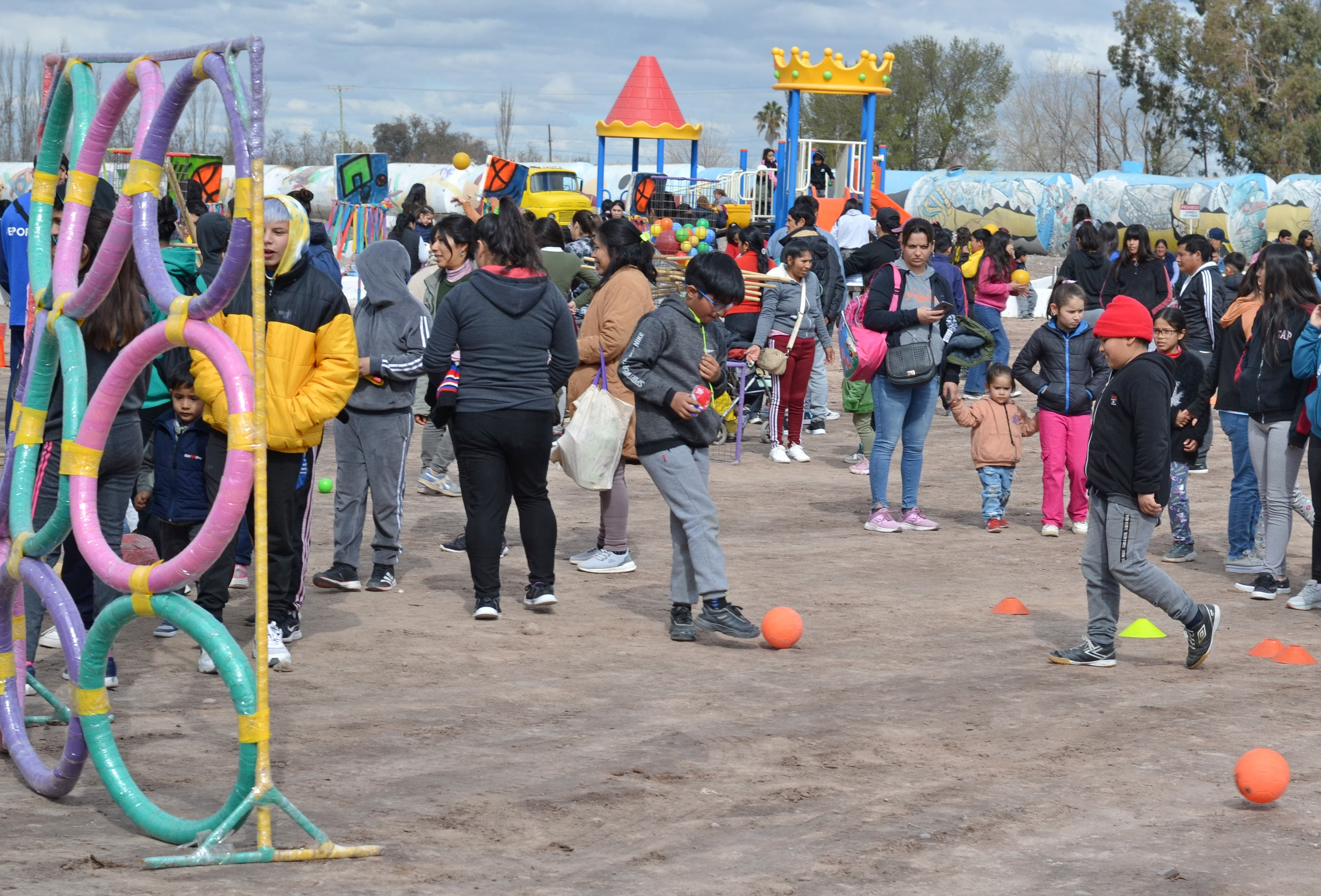 Maipú celebró el Mes de la Niñez a lo grande con más de 250 festejos