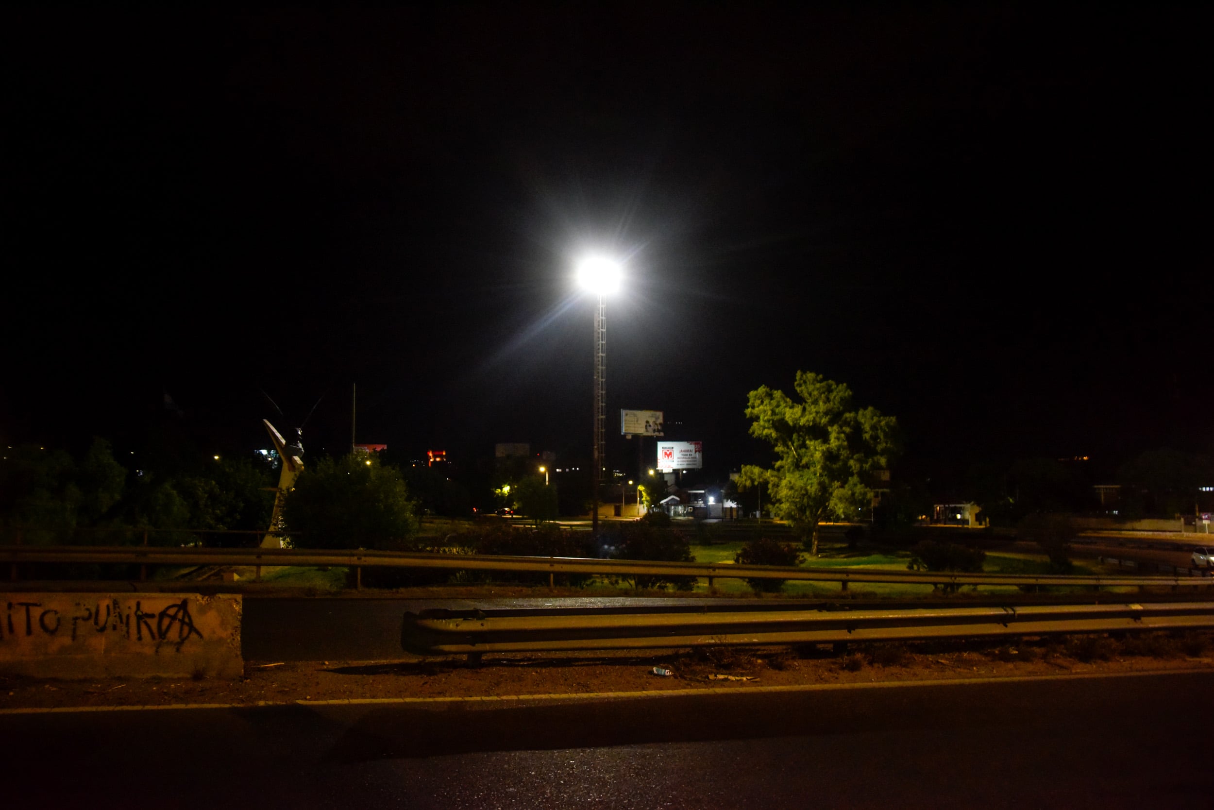 Nueva iluminación led para el Cóndor, el paseo de la Virgen y tres cruces más del acceso Sur. Fotos: Prensa Vialidad de Mendoza