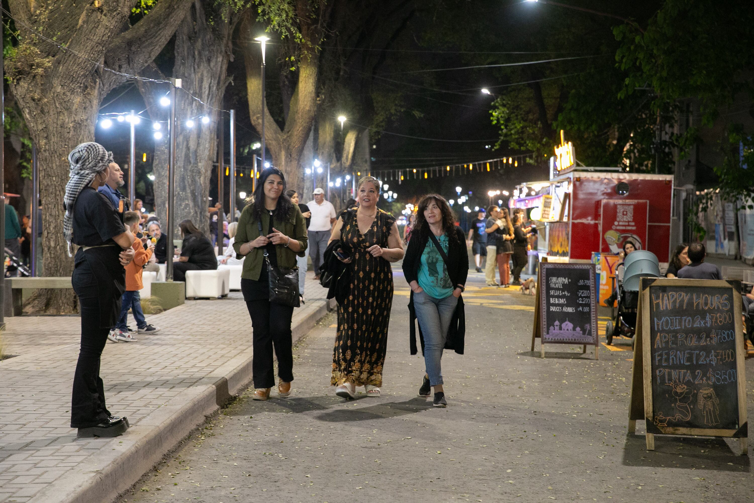 Paseo Peatonal Mitre: una exitosa edición primavera que impulsa el comercio gastronómico y la sostenibilidad en la Ciudad