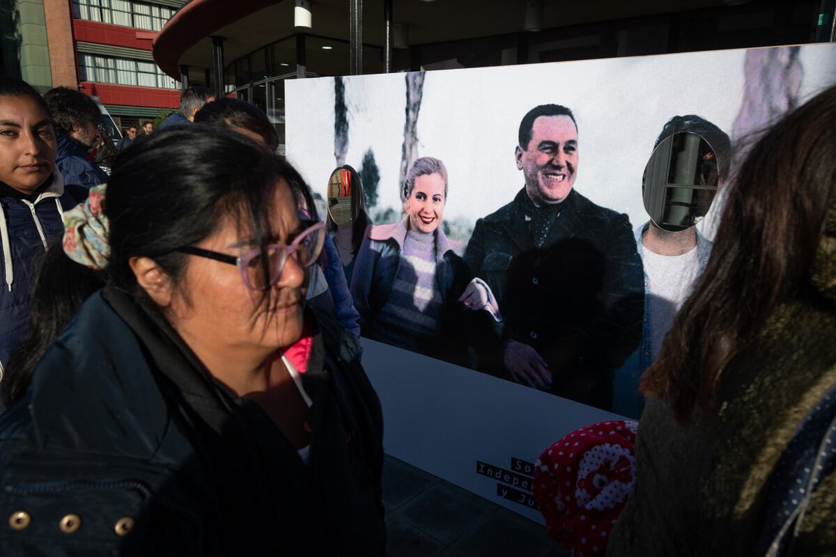 Mendoza es la sede hoy del Frente de Todos a nivel nacional, que convocó a un espacio de debate llamado Peronismo Futuro.

Foto: Ignacio Blanco / Los andes 
