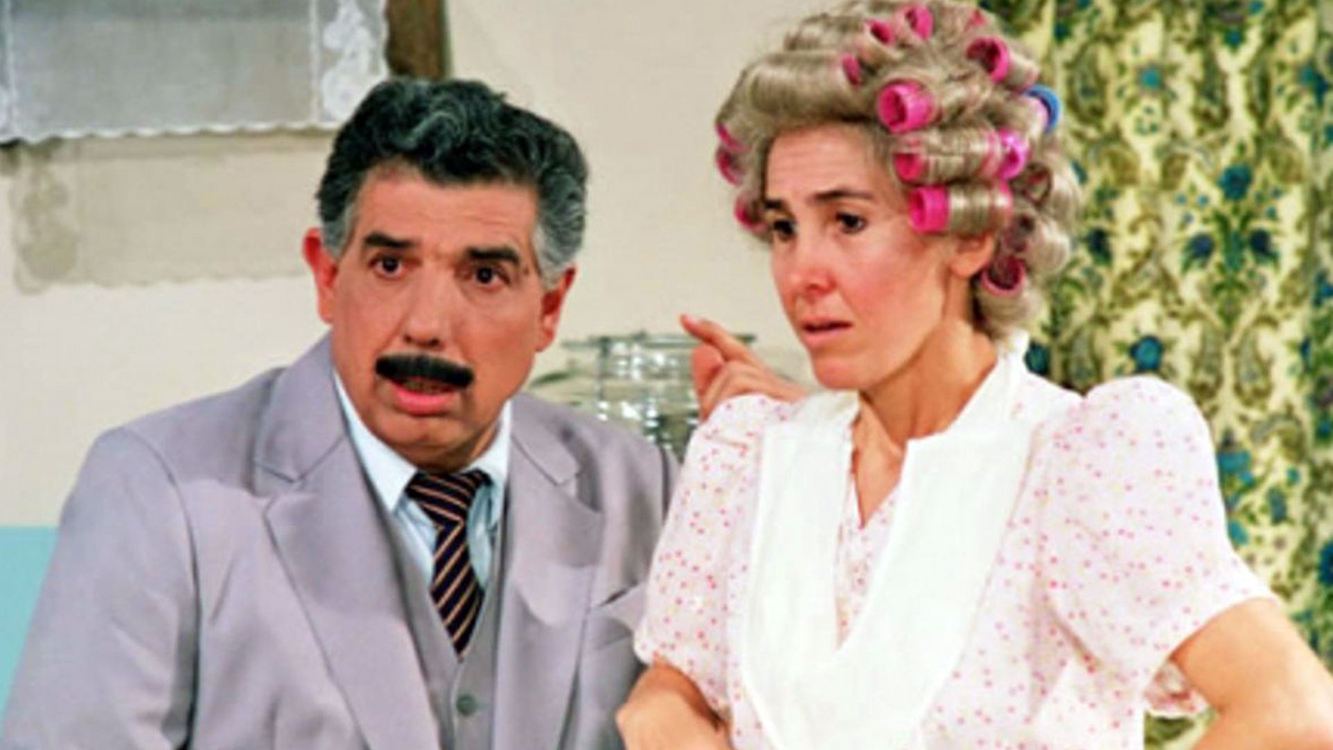 Doña Florinda y El profesor Jirafales