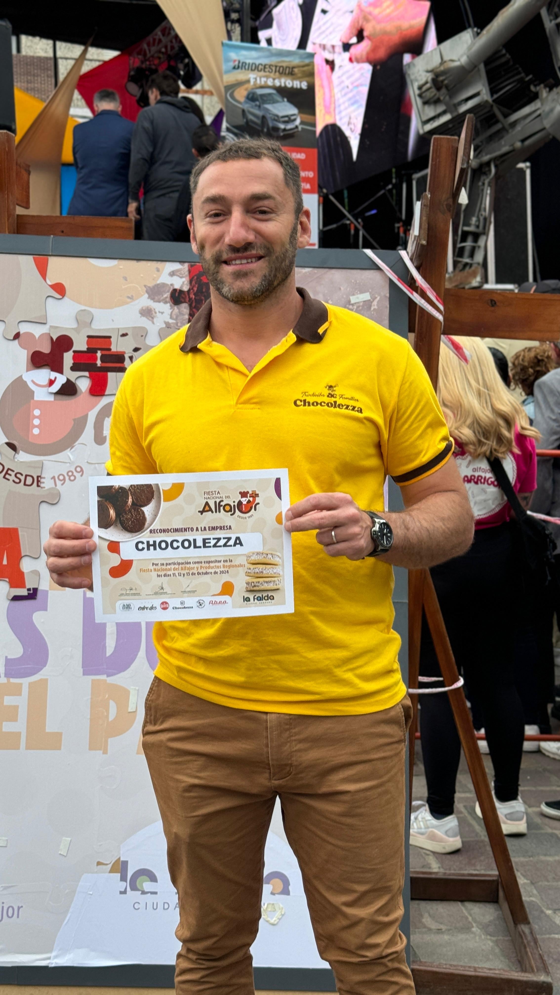 CHOCOLEZZA ha recibido Primer Premio a Mejor Stand, Segundo Puesto en la categoría Mejor Alfajor de Chocolate Blanco