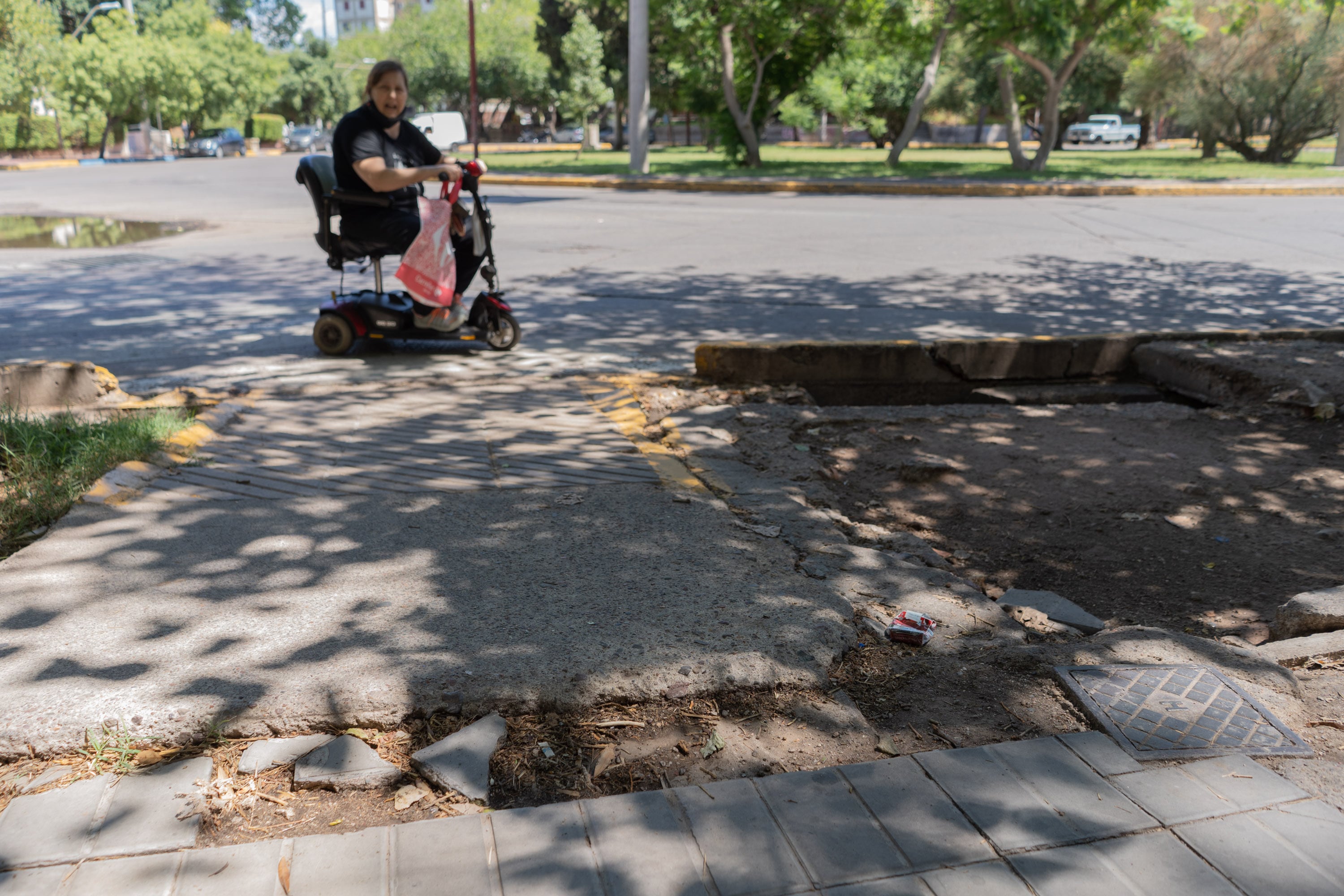 La Ciudad mejorará la transitabilidad ciudadana sobre calle Pellegrini. Foto: Prensa Ciudad de Mendoza