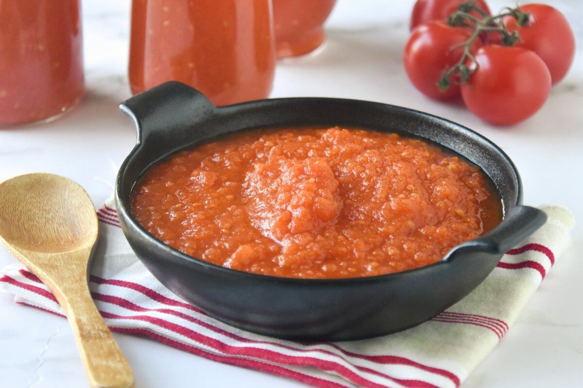 Conserva de tomate frito. / Archivo