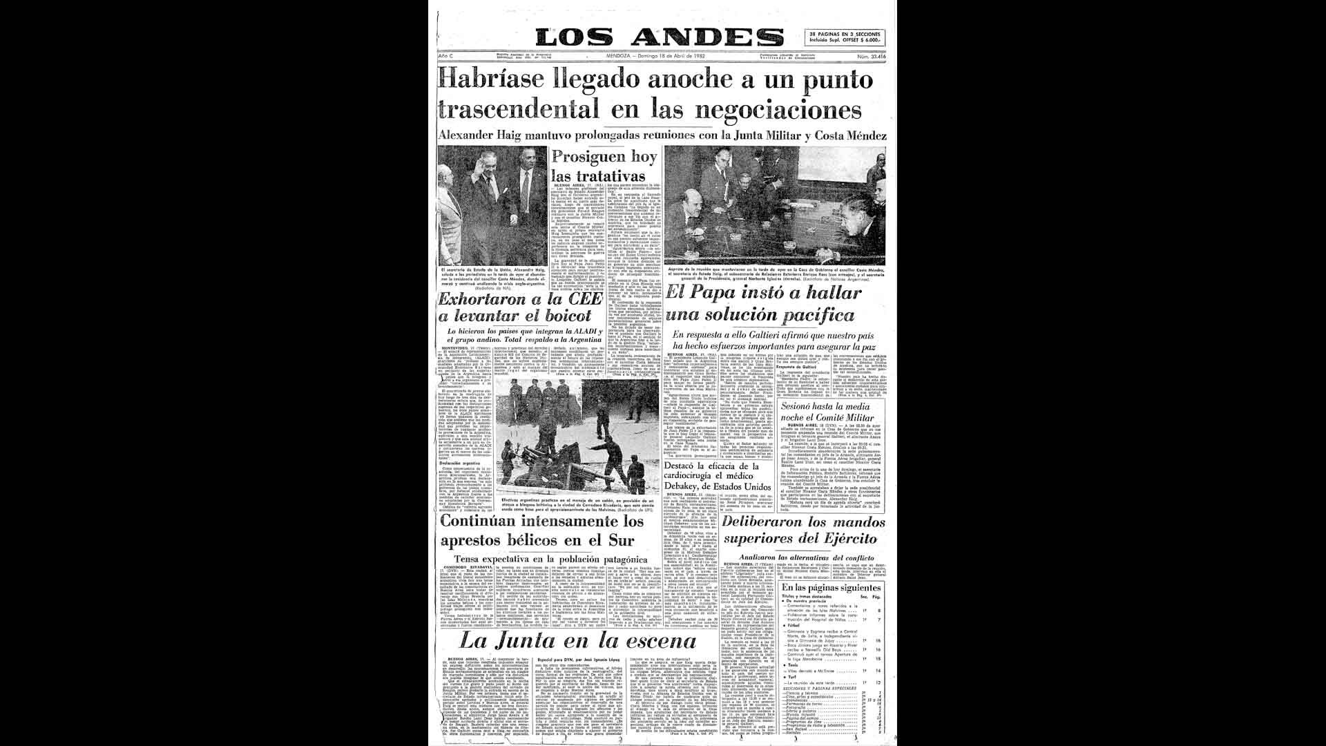 Un recorrido día a día por las portadas del medio más importante de Mendoza, para conocer el pulso diario de la guerra que enluteció a todo el país.