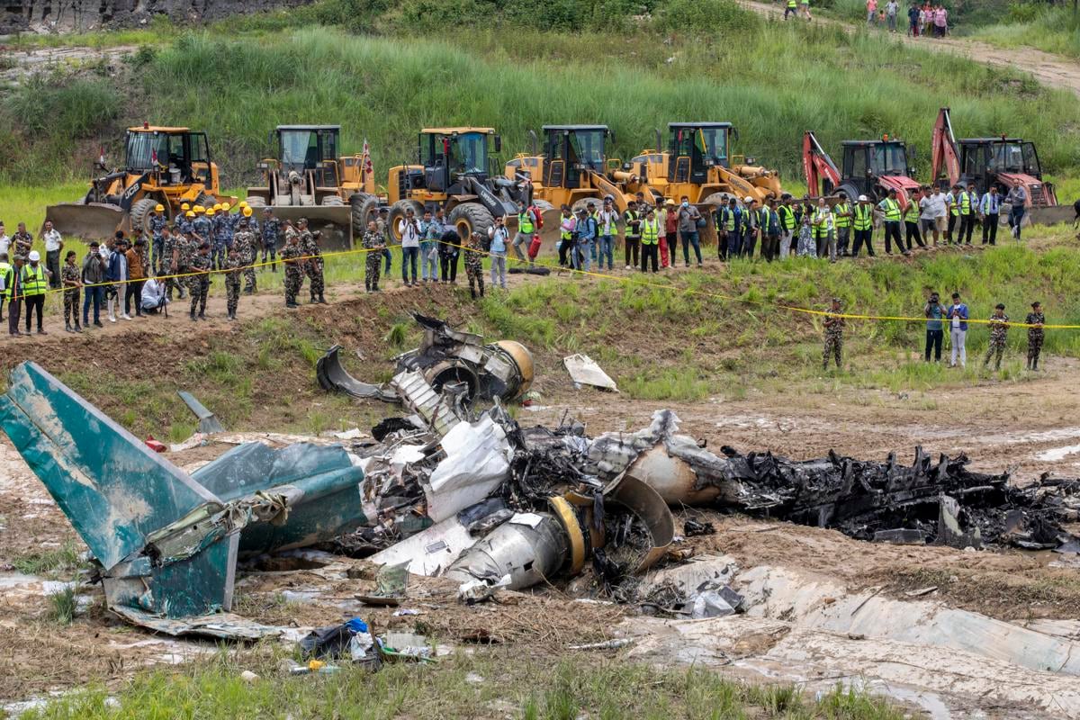 Se estrelló un avión en Nepal apenas después de su despegue (EFE)