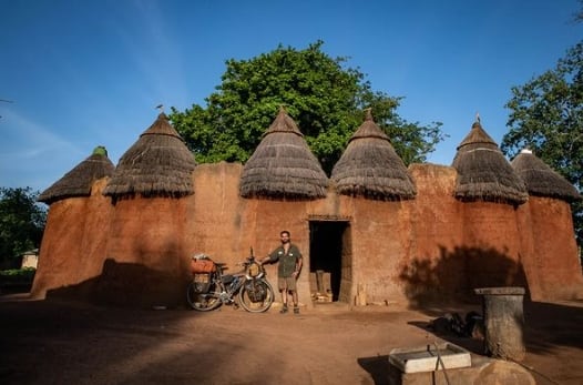 Las fotos de los lugares que el argentino visitó, subidas a su cuenta de Instagram.