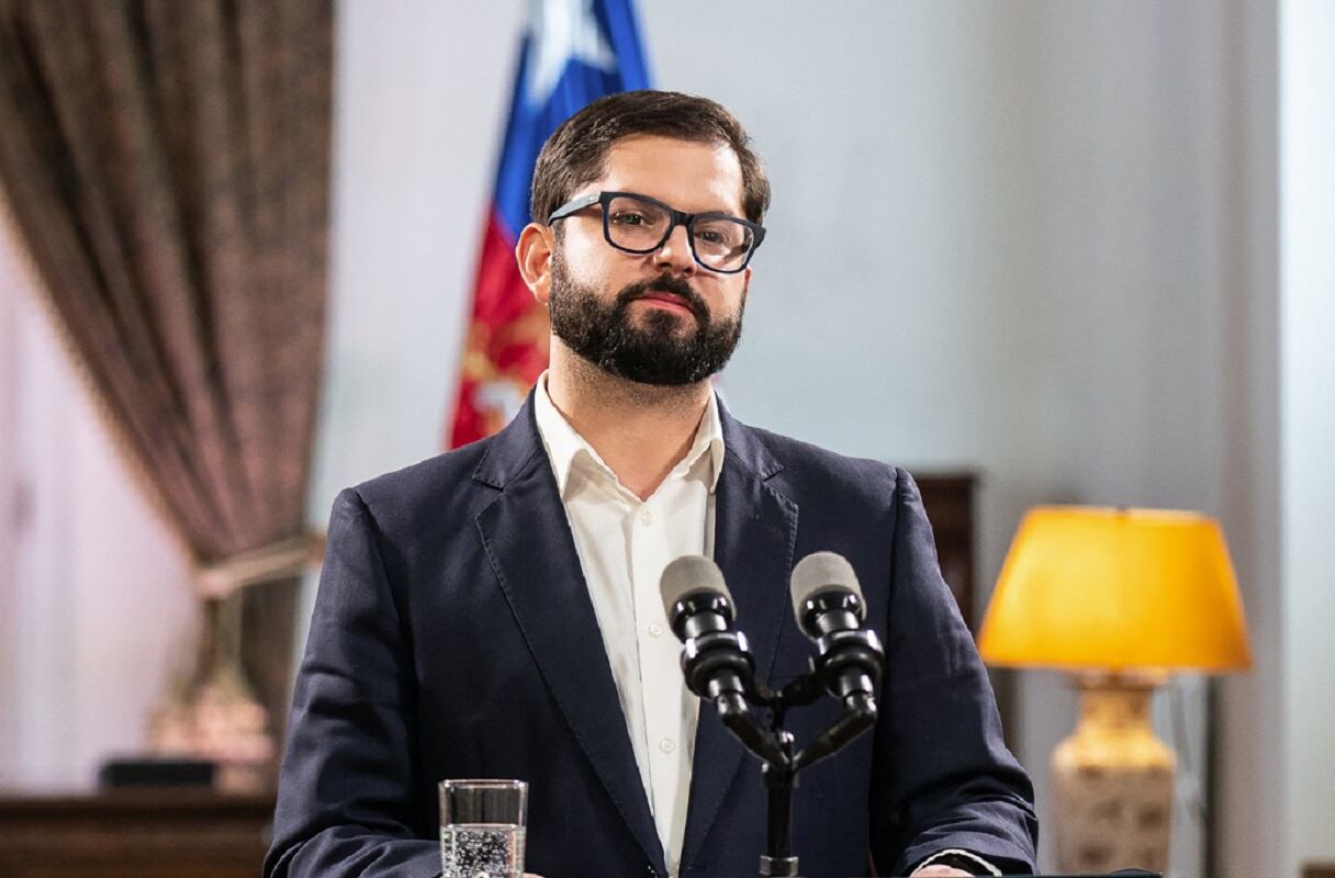 Gabriel Boric decretó el estado de emergencia a raíz de los incendios. 