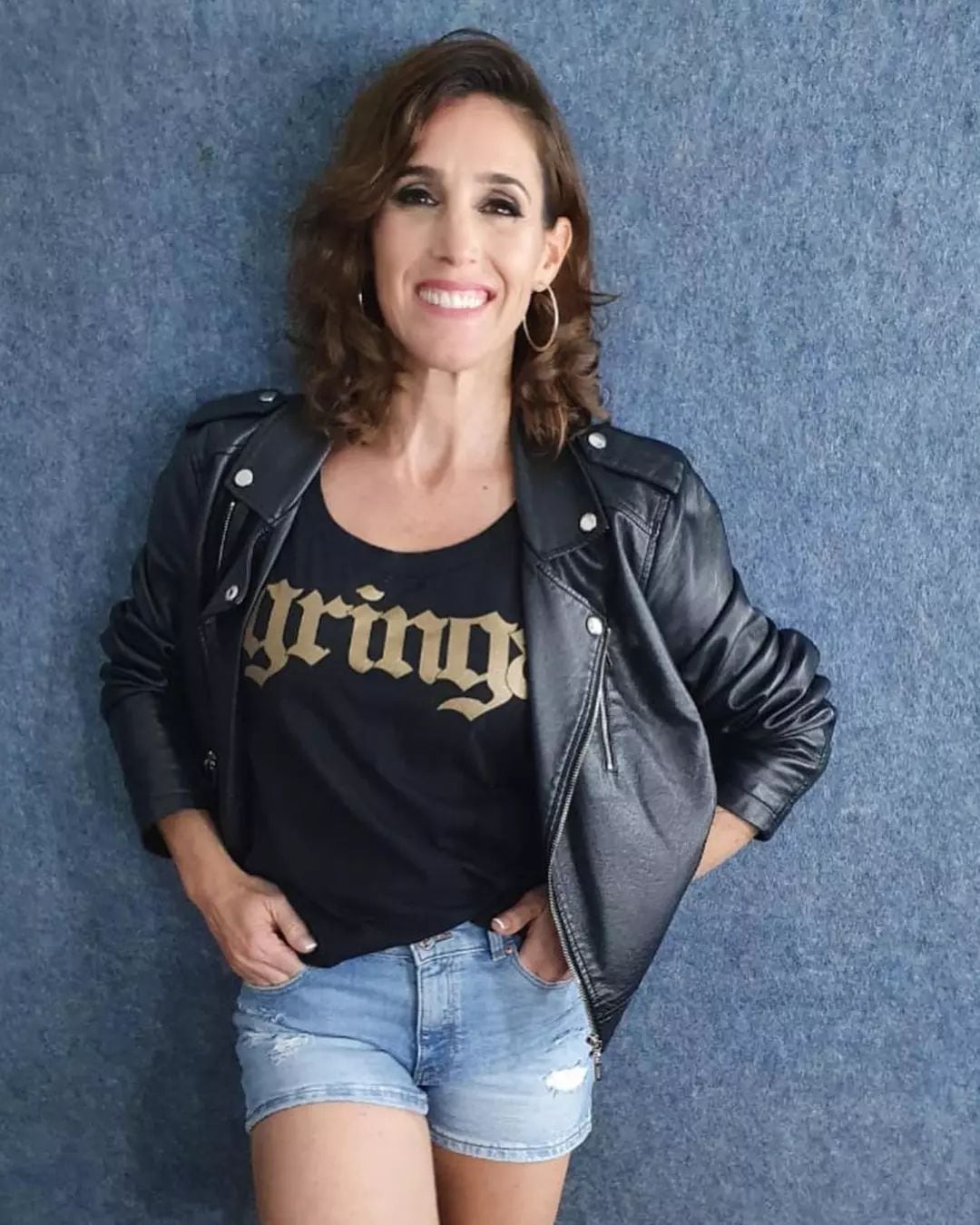 Soledad Pastorutti con un atuendo estilo heavy metal que gustó mucho en las redes