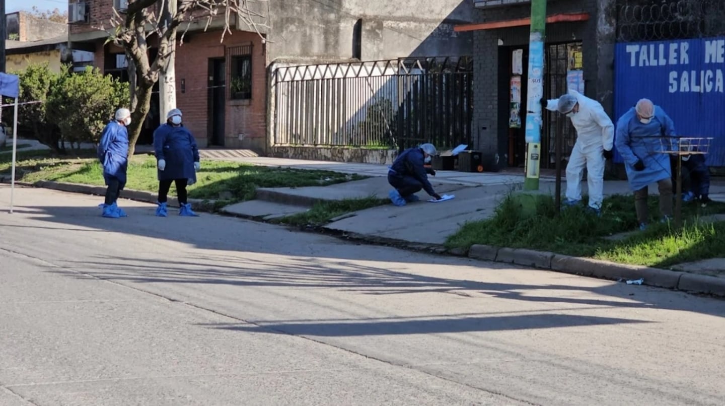 Policía científica trabajó en el lugar durante la mañana del domingo. Foto: Ministerio Público Fiscal de Tucumán.