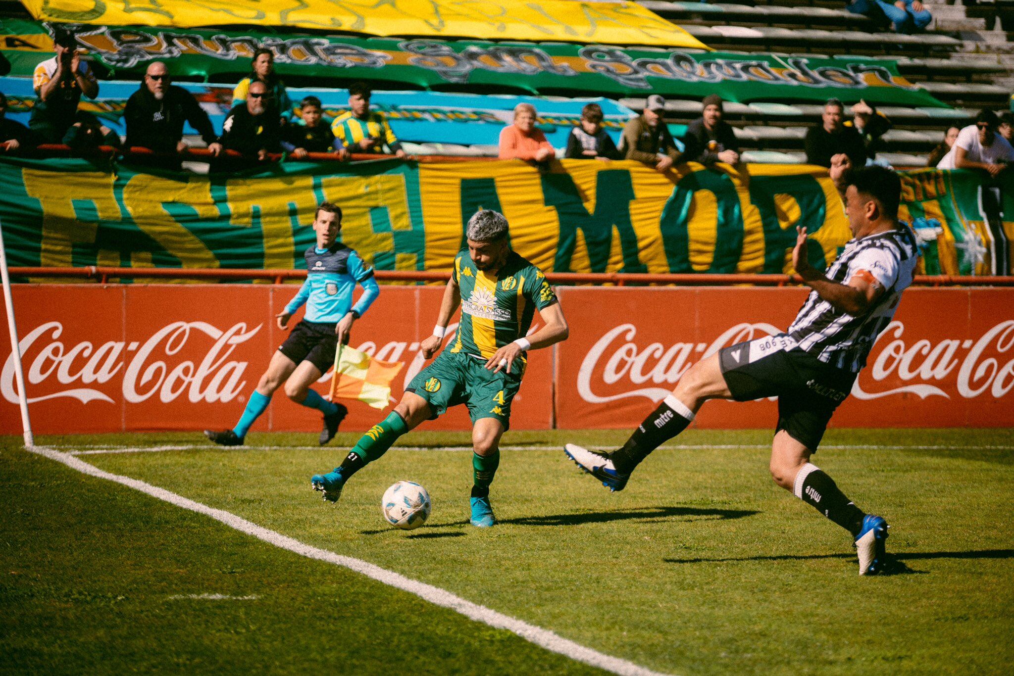 Aldosivi recibe en el estadio MInella a Gimnasia y Esgrima, en un duelo clave por la punta de la Zona B. Foto: X @clubaldosivi