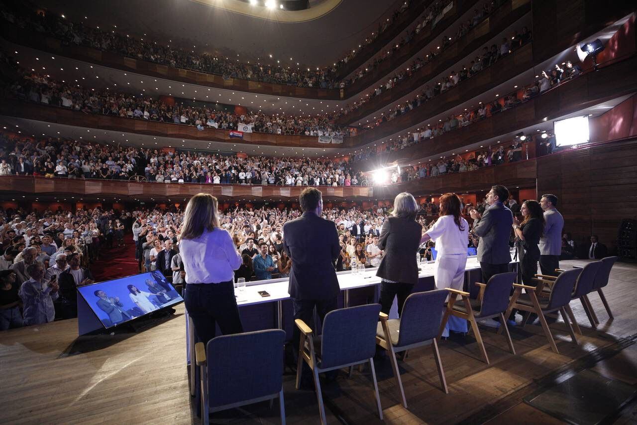 cristina kirchner acto la plata